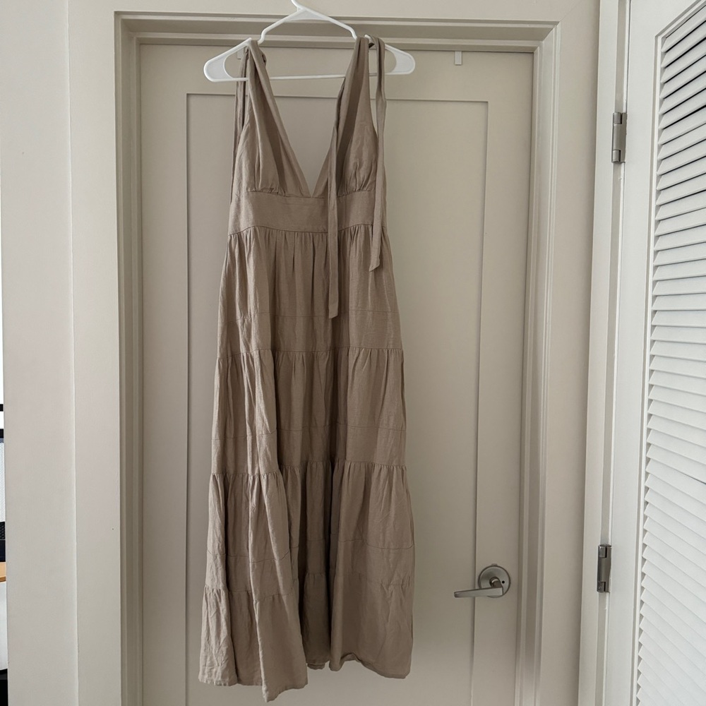 House of Harlow 1960 Plunge V Neck Maxi Dress